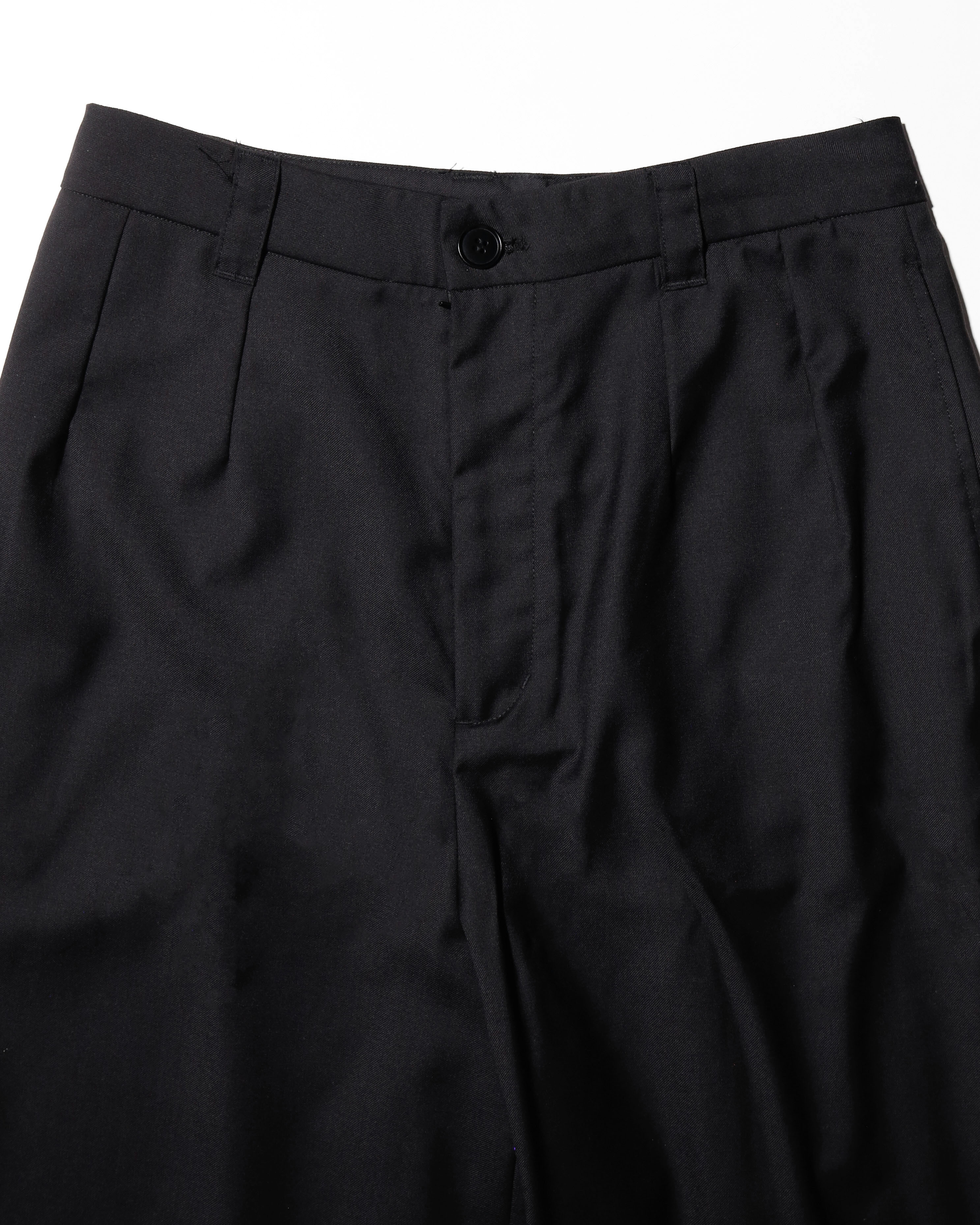 【HYDEN RIO】WIDE PLEATS HALF PANTS wide pleats half pants – HYDEN RIO